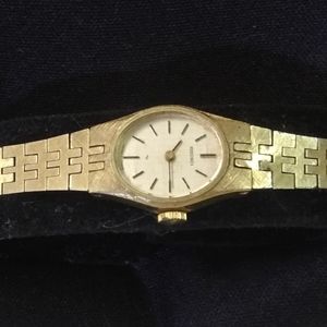 Ladies Vintage Gold Watch